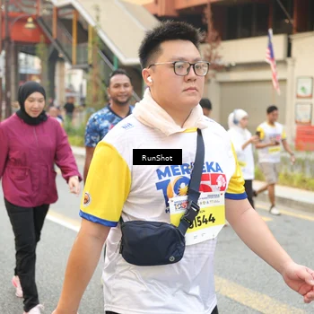 Runner Photo 4704290