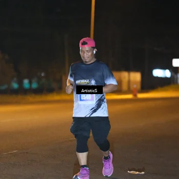 Runner Photo 4704291