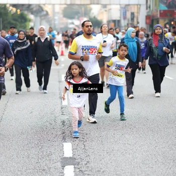 Runner Photo 4704349