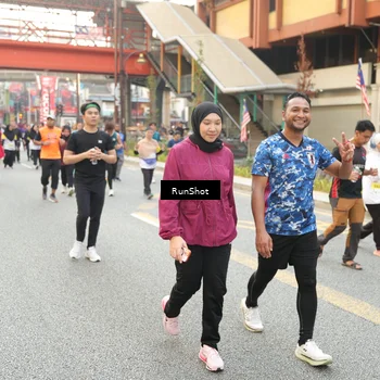 Runner Photo 4704396