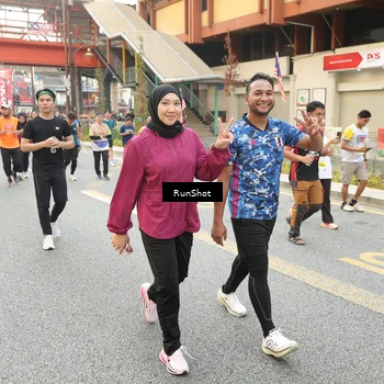 Runner Photo 4704404