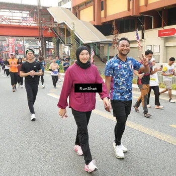 Runner Photo 4704418
