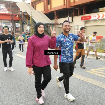 Runner Photo 4704441