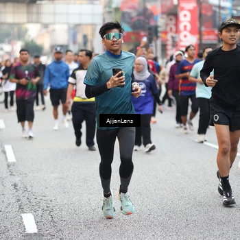 Runner Photo 4704453