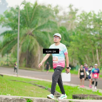 Runner Photo 4704476