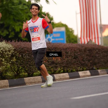 Runner Photo 4704495