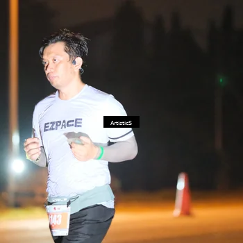 Runner Photo 4704519