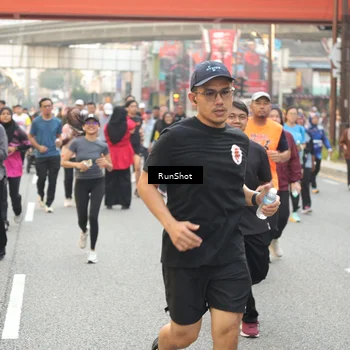 Runner Photo 4704528