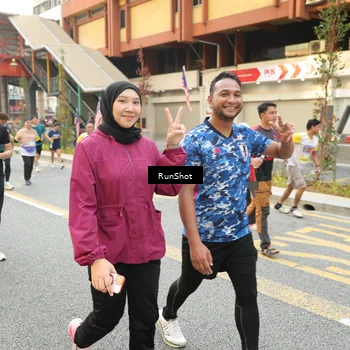 Runner Photo 4704536