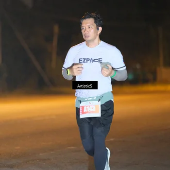 Runner Photo 4704556