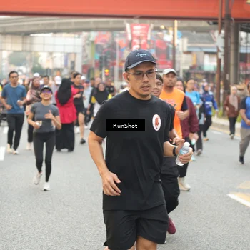 Runner Photo 4704560
