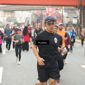 Runner Photo 4704581