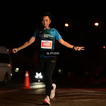 Runner Photo 4704604