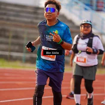 Runner Photo 4704615