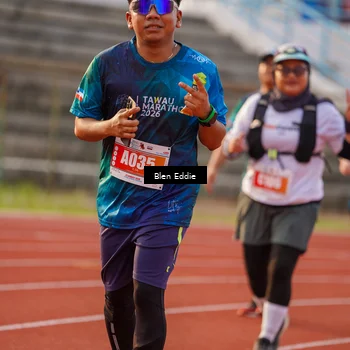 Runner Photo 4704616