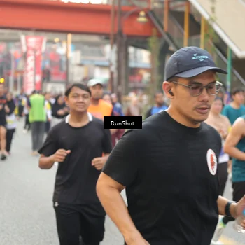 Runner Photo 4704627