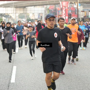Runner Photo 4704646