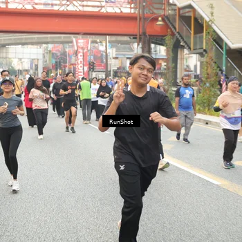 Runner Photo 4704667