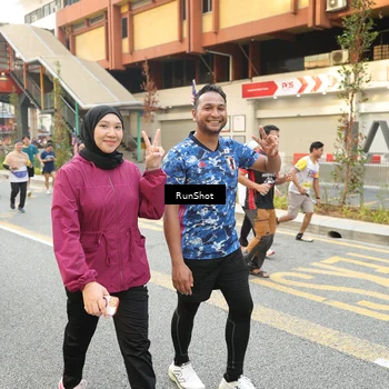 Runner Photo 4704681
