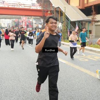 Runner Photo 4704715