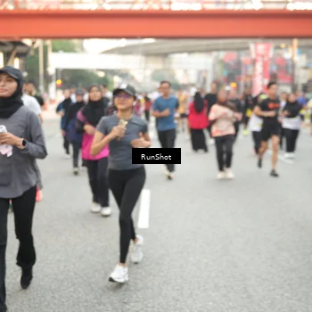 Runner Photo 4704789