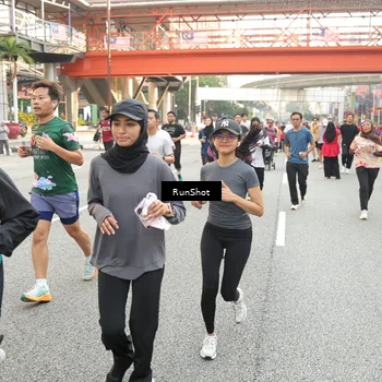 Runner Photo 4704840