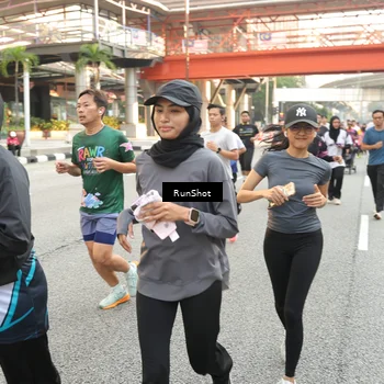 Runner Photo 4704854