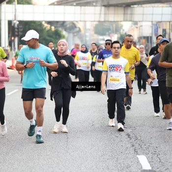 Runner Photo 4704856