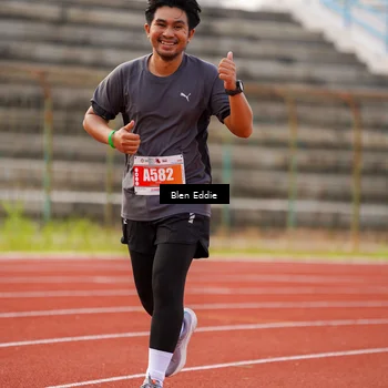 Runner Photo 4704857
