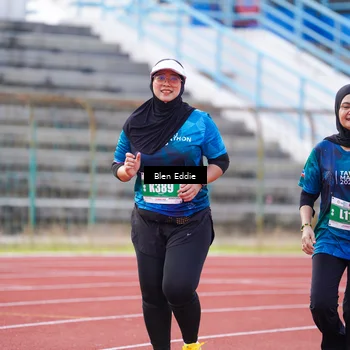 Runner Photo 4704896
