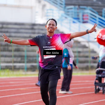 Runner Photo 4704916