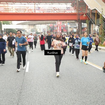 Runner Photo 4704944