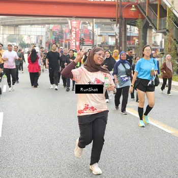 Runner Photo 4704994