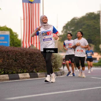 Runner Photo 4704995