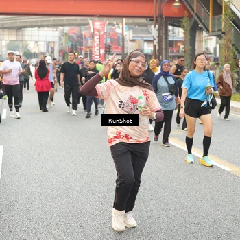 Runner Photo 4705015