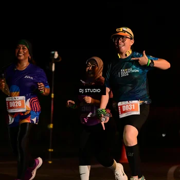 Runner Photo 4705055