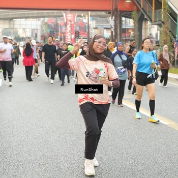 Runner Photo 4705067