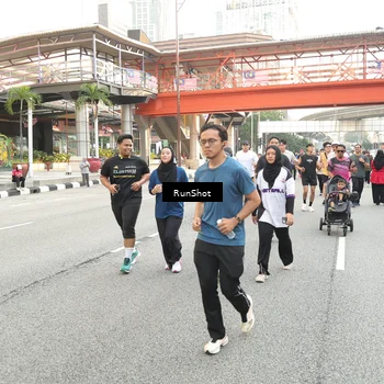 Runner Photo 4705160