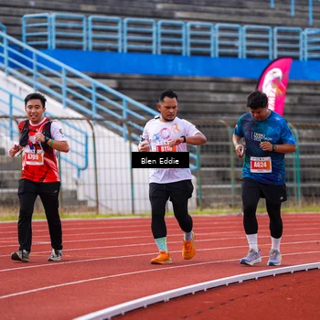 Runner Photo 4705174