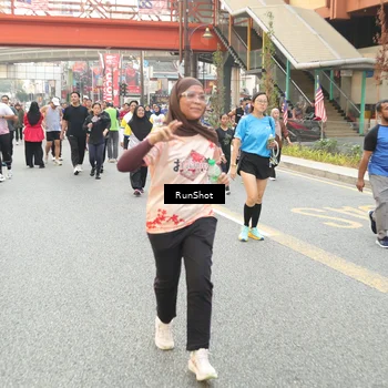 Runner Photo 4705209