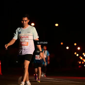 Runner Photo 4705272