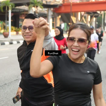 Runner Photo 4705315