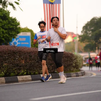 Runner Photo 4705396