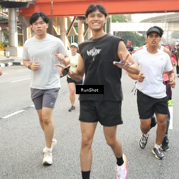 Runner Photo 4705522