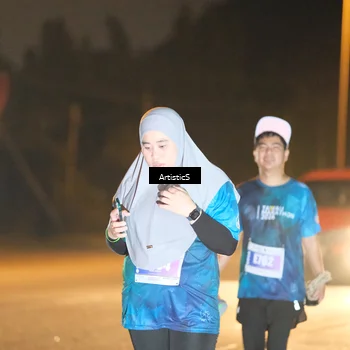 Runner Photo 4705547