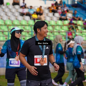 Runner Photo 4705583