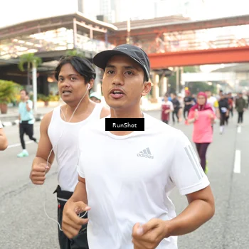 Runner Photo 4705687
