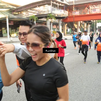 Runner Photo 4705733