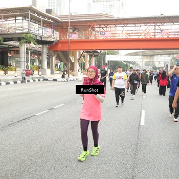 Runner Photo 4705756