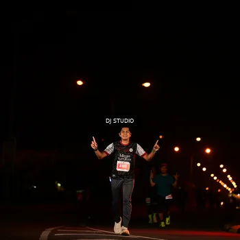 Runner Photo 4705894
